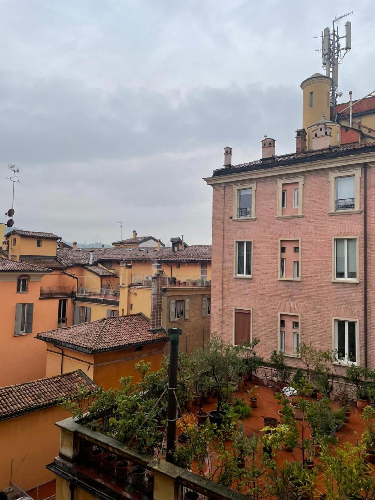 Le Suites Dell'Edera Болоня Екстериор снимка