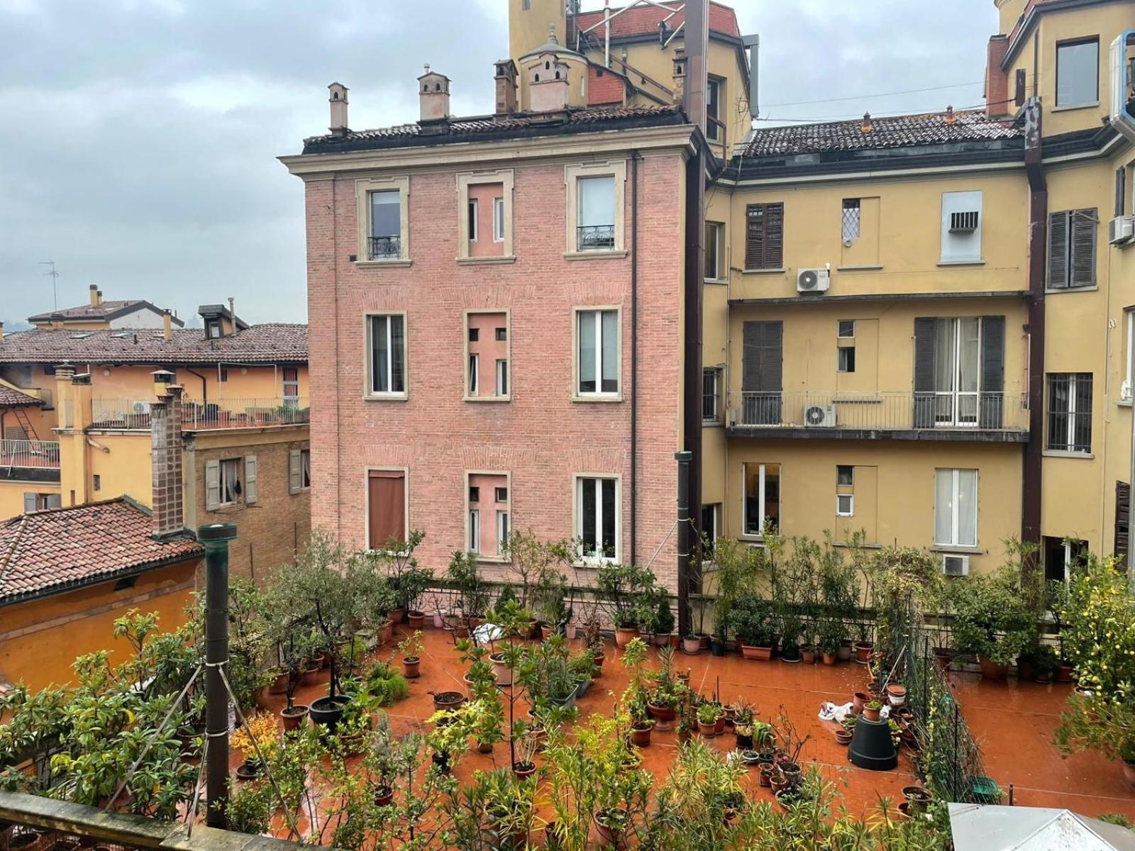 Le Suites Dell'Edera Болоня Екстериор снимка